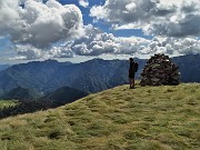 89 All'omone del Monte Avaro (2080 m)